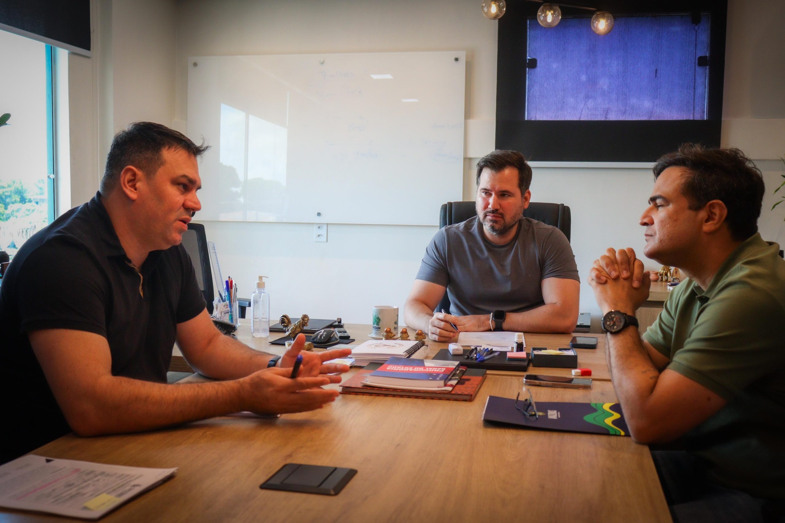 AADESAM e IPAAM fortalecem parceria em encontro com o novo presidente Gustavo Picanço Feitosa