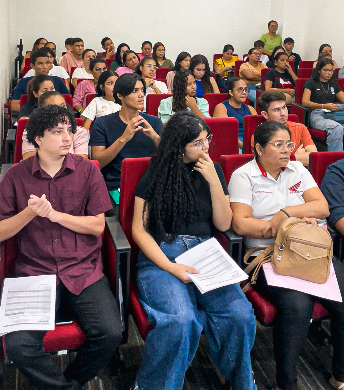 Aadesam em parceria com o IEL contrata 29 Jovens Aprendizes