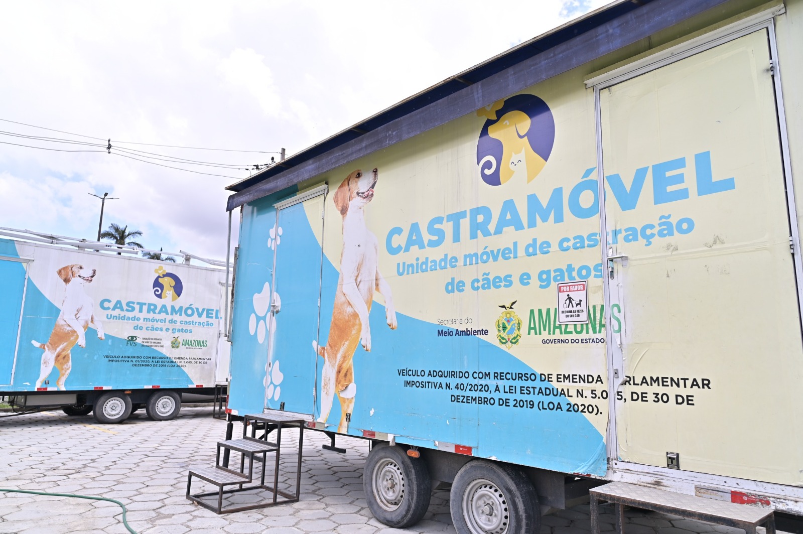 Castramóvel atende o bairro Jorge Teixeira com castração gratuita